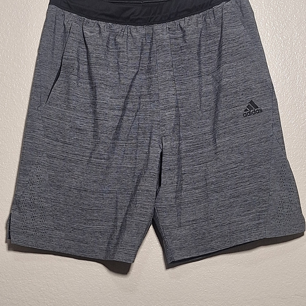 Adidas Men's Heathered Gray Athletic Shorts